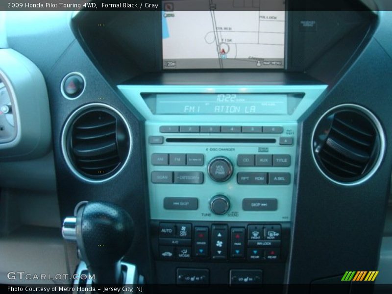 Formal Black / Gray 2009 Honda Pilot Touring 4WD