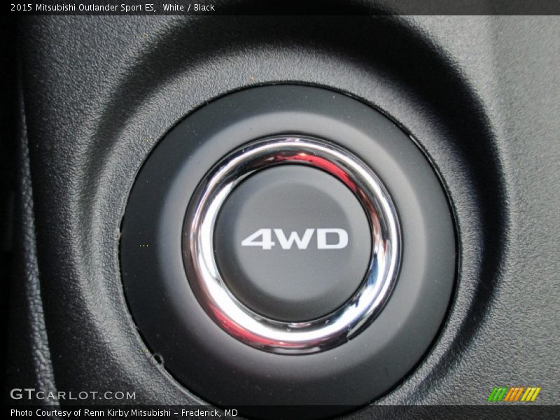 White / Black 2015 Mitsubishi Outlander Sport ES