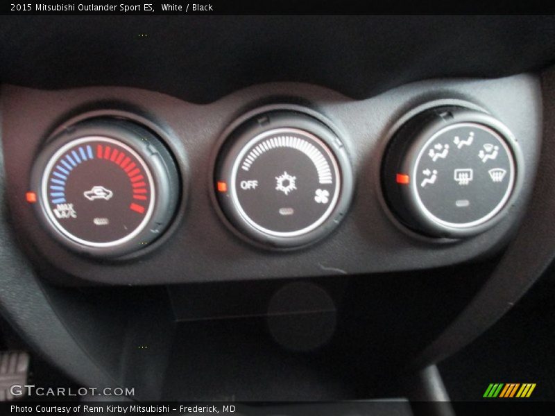 White / Black 2015 Mitsubishi Outlander Sport ES