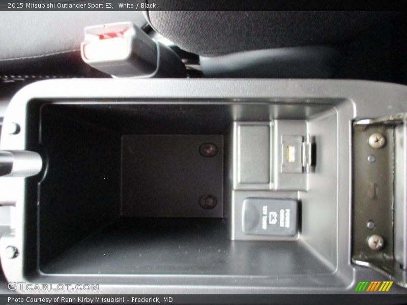 White / Black 2015 Mitsubishi Outlander Sport ES