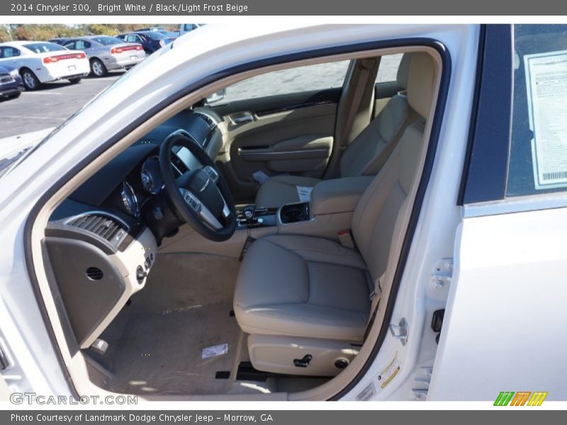 Bright White / Black/Light Frost Beige 2014 Chrysler 300