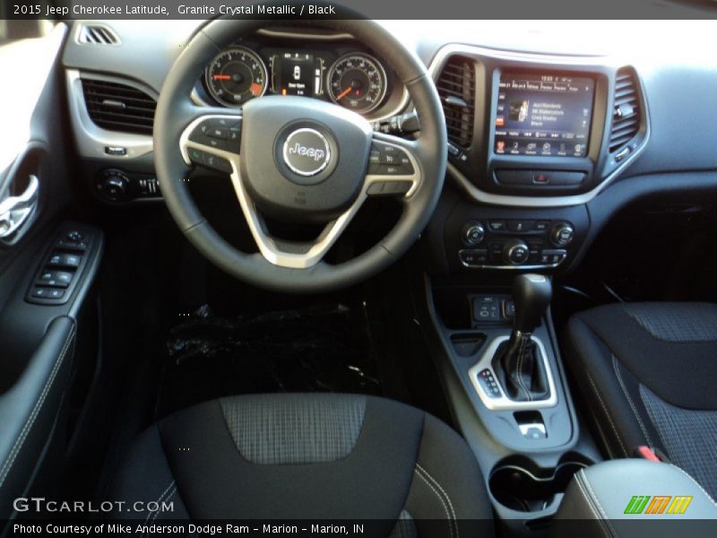 Granite Crystal Metallic / Black 2015 Jeep Cherokee Latitude