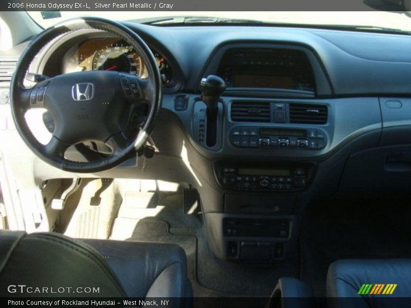 Silver Pearl Metallic / Gray 2006 Honda Odyssey EX-L