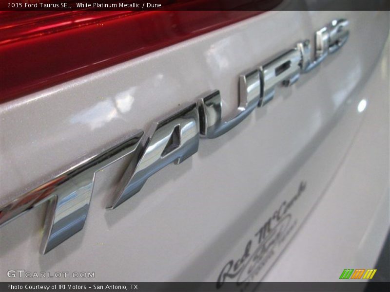White Platinum Metallic / Dune 2015 Ford Taurus SEL