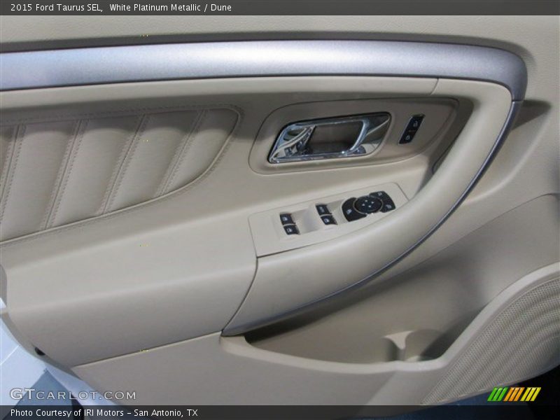 White Platinum Metallic / Dune 2015 Ford Taurus SEL