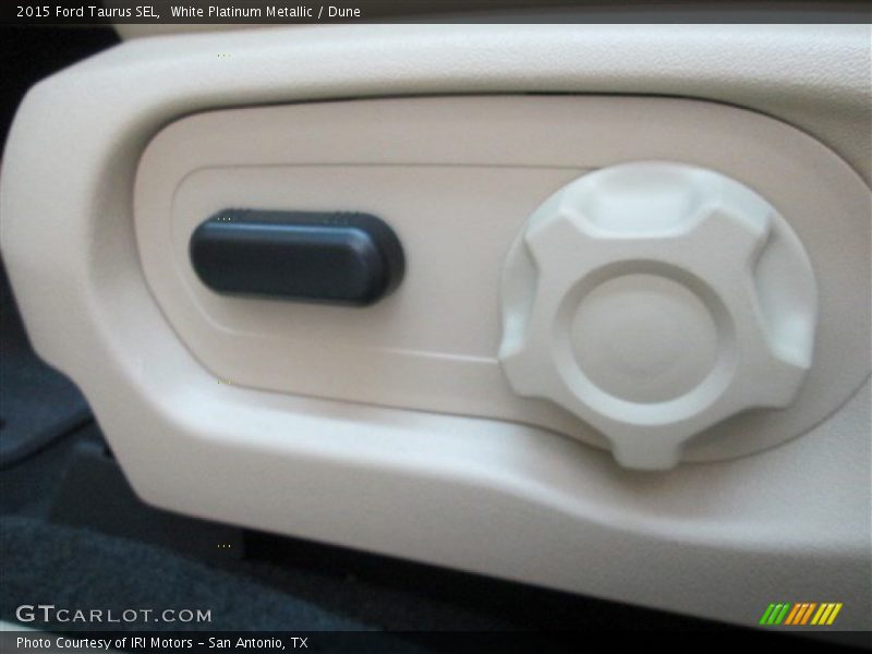 White Platinum Metallic / Dune 2015 Ford Taurus SEL