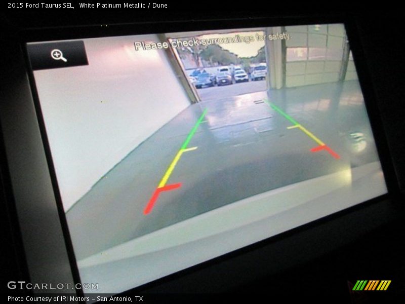 White Platinum Metallic / Dune 2015 Ford Taurus SEL