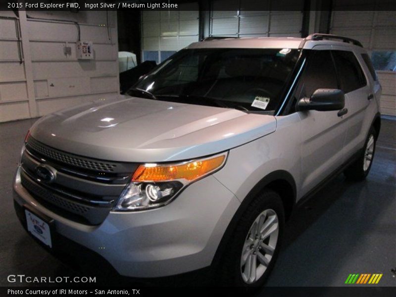 Ingot Silver / Medium Light Stone 2015 Ford Explorer FWD