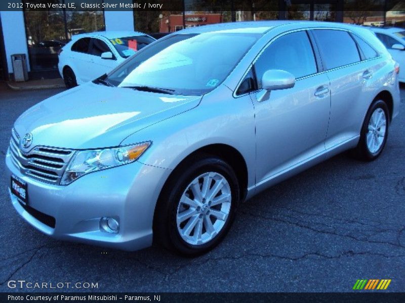 Classic Silver Metallic / Ivory 2012 Toyota Venza LE