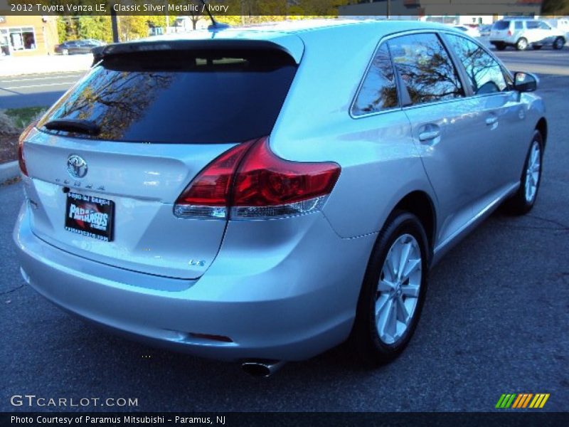 Classic Silver Metallic / Ivory 2012 Toyota Venza LE