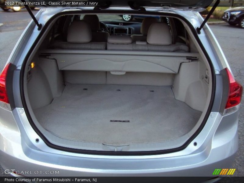 Classic Silver Metallic / Ivory 2012 Toyota Venza LE