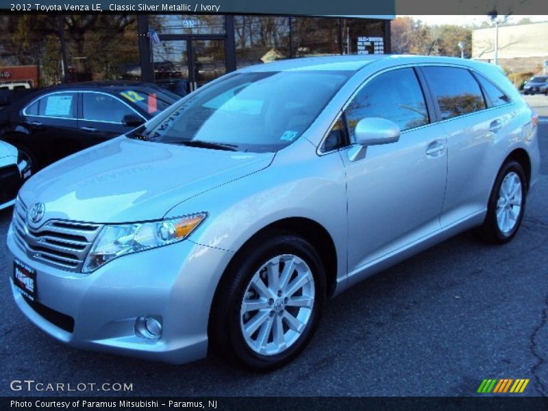 Classic Silver Metallic / Ivory 2012 Toyota Venza LE