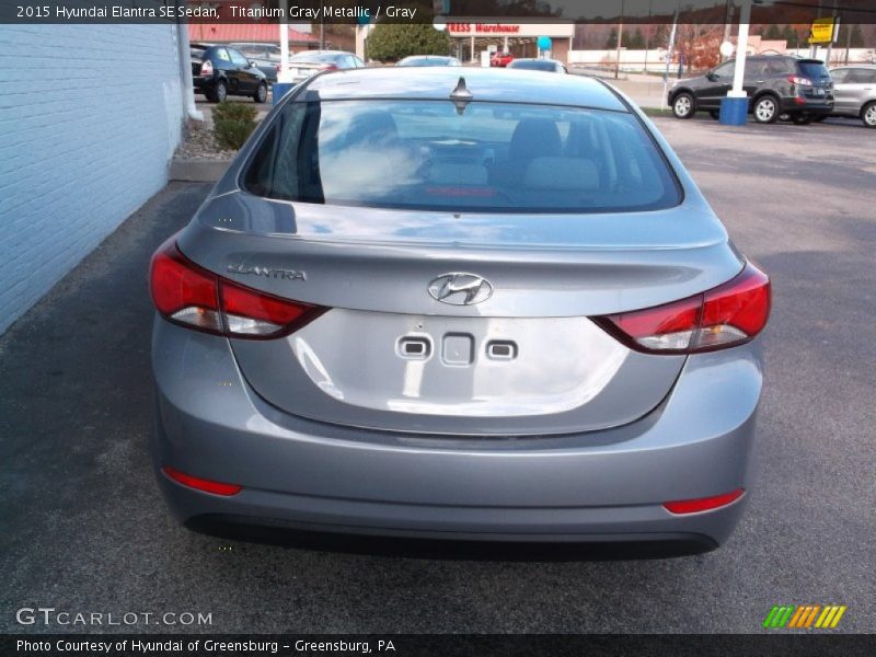 Titanium Gray Metallic / Gray 2015 Hyundai Elantra SE Sedan