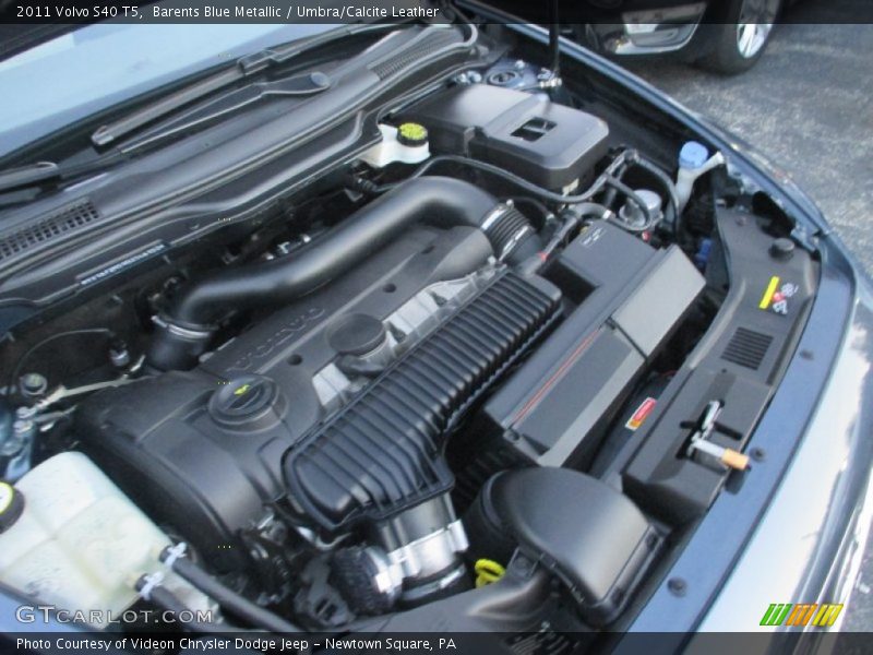 Barents Blue Metallic / Umbra/Calcite Leather 2011 Volvo S40 T5