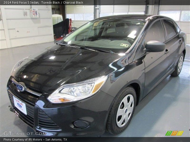 Tuxedo Black / Charcoal Black 2014 Ford Focus S Sedan