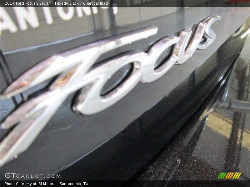 Tuxedo Black / Charcoal Black 2014 Ford Focus S Sedan