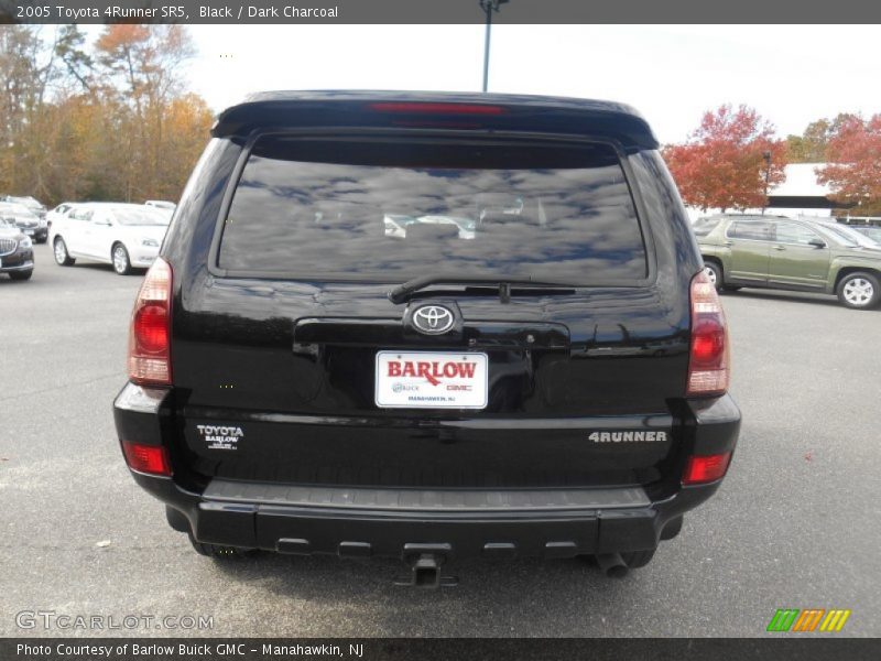 Black / Dark Charcoal 2005 Toyota 4Runner SR5