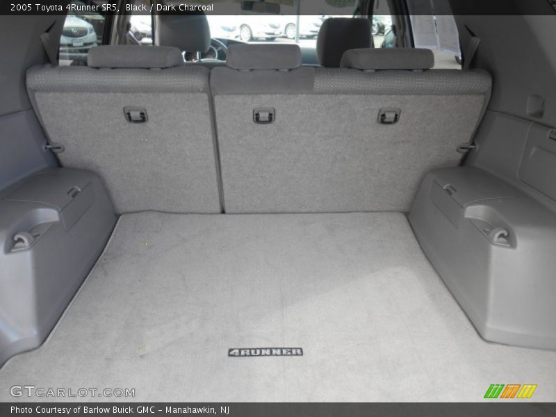 Black / Dark Charcoal 2005 Toyota 4Runner SR5