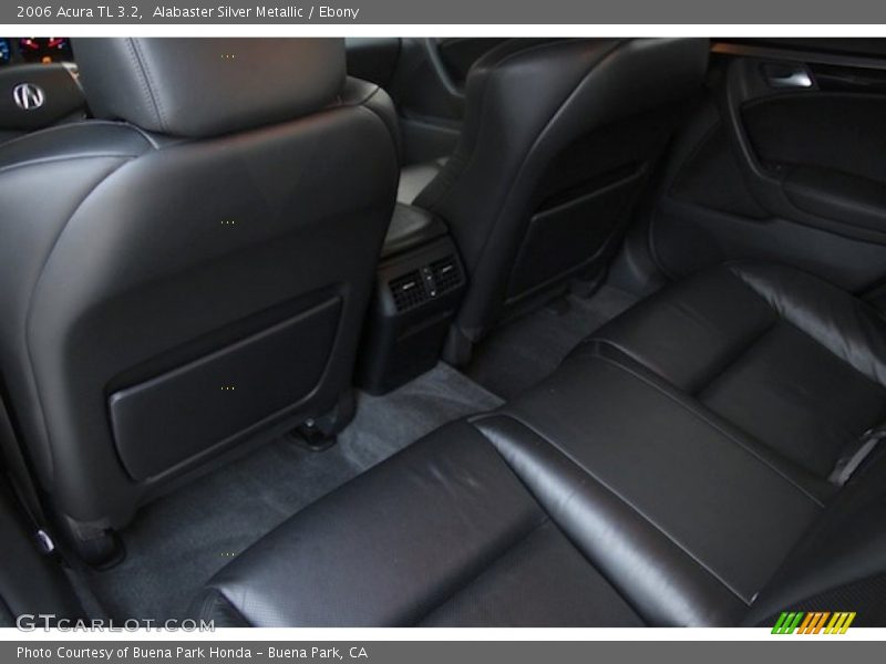 Alabaster Silver Metallic / Ebony 2006 Acura TL 3.2