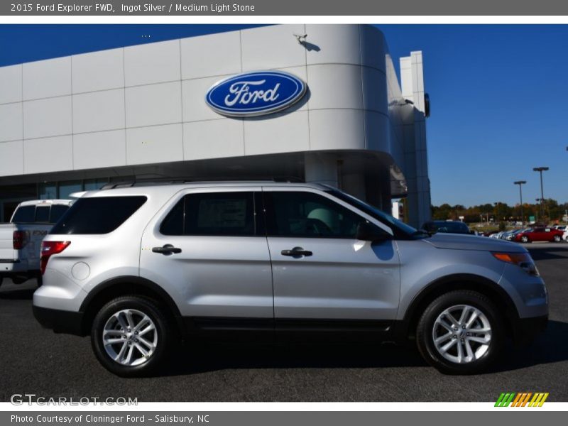 Ingot Silver / Medium Light Stone 2015 Ford Explorer FWD