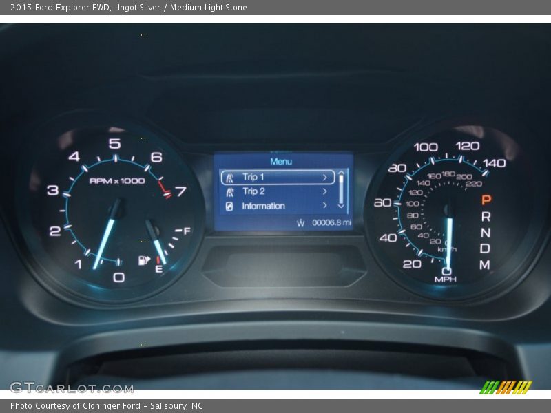 Ingot Silver / Medium Light Stone 2015 Ford Explorer FWD