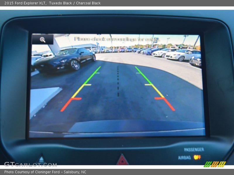 Tuxedo Black / Charcoal Black 2015 Ford Explorer XLT