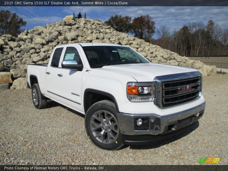 Front 3/4 View of 2015 Sierra 1500 SLT Double Cab 4x4