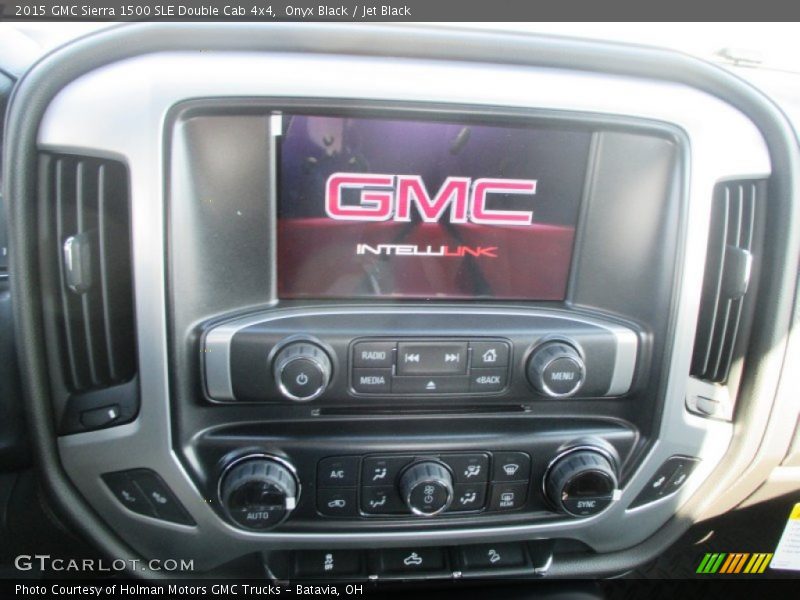 Controls of 2015 Sierra 1500 SLE Double Cab 4x4