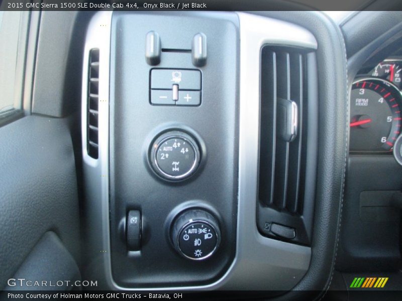 Onyx Black / Jet Black 2015 GMC Sierra 1500 SLE Double Cab 4x4