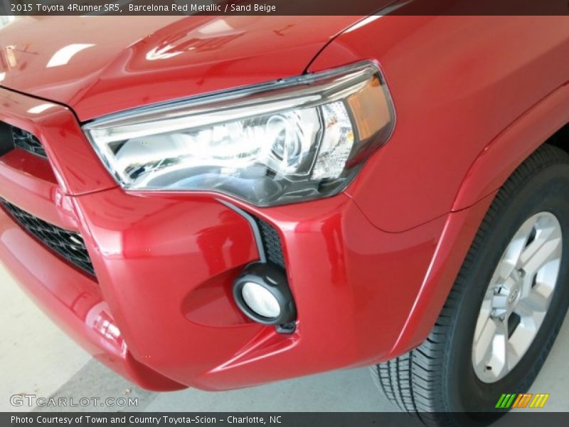 Barcelona Red Metallic / Sand Beige 2015 Toyota 4Runner SR5