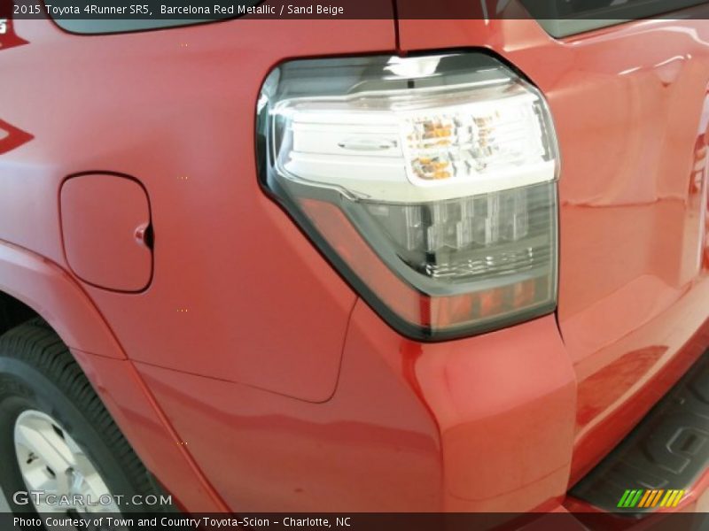 Barcelona Red Metallic / Sand Beige 2015 Toyota 4Runner SR5