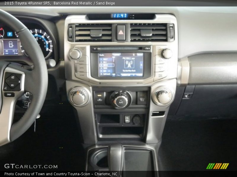 Barcelona Red Metallic / Sand Beige 2015 Toyota 4Runner SR5