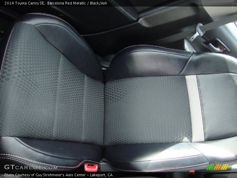 Barcelona Red Metallic / Black/Ash 2014 Toyota Camry SE