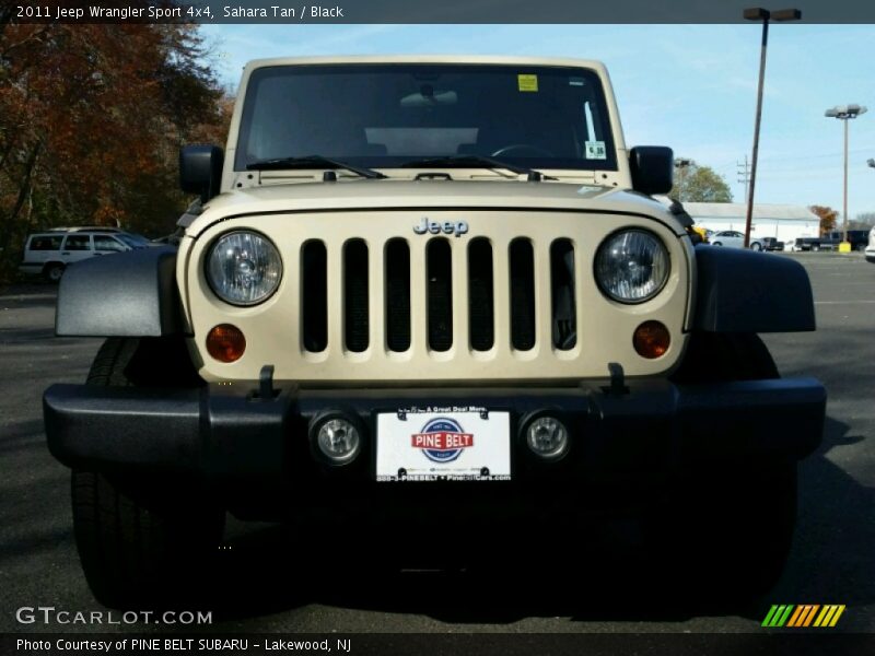 Sahara Tan / Black 2011 Jeep Wrangler Sport 4x4