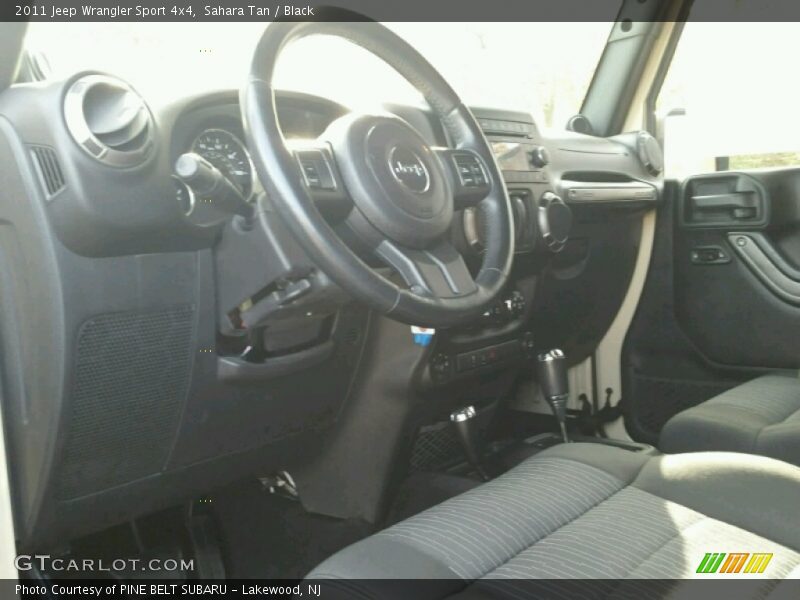 Sahara Tan / Black 2011 Jeep Wrangler Sport 4x4