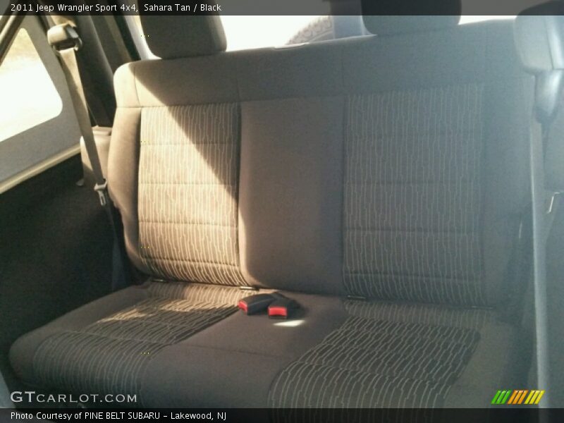 Sahara Tan / Black 2011 Jeep Wrangler Sport 4x4