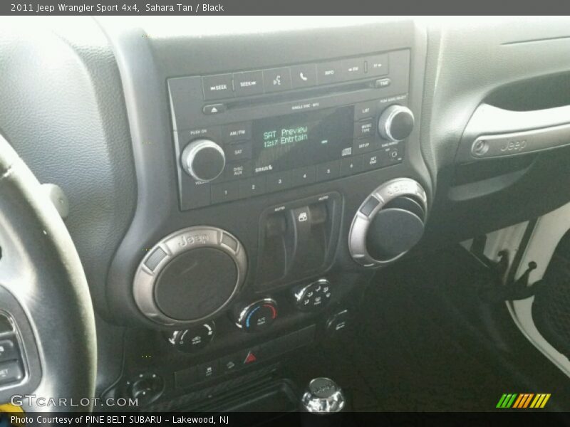 Sahara Tan / Black 2011 Jeep Wrangler Sport 4x4