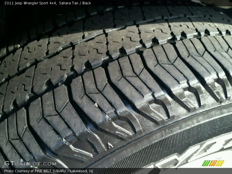 Sahara Tan / Black 2011 Jeep Wrangler Sport 4x4