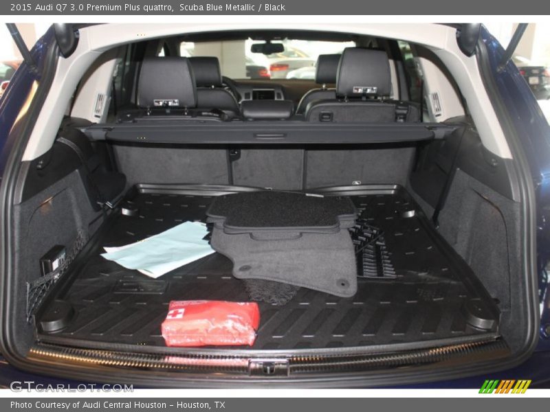 Scuba Blue Metallic / Black 2015 Audi Q7 3.0 Premium Plus quattro