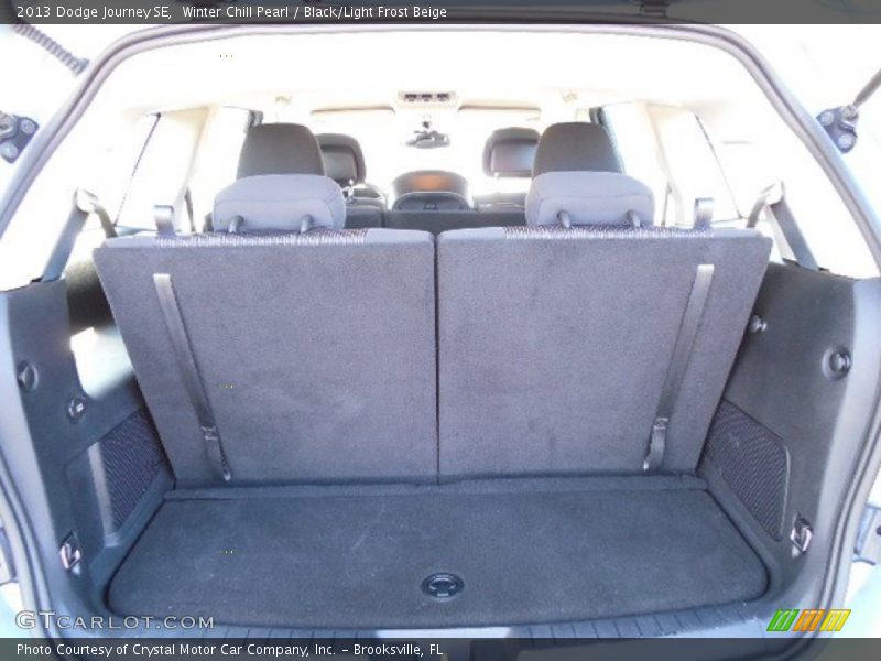 Winter Chill Pearl / Black/Light Frost Beige 2013 Dodge Journey SE