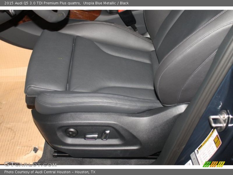 Utopia Blue Metallic / Black 2015 Audi Q5 3.0 TDI Premium Plus quattro