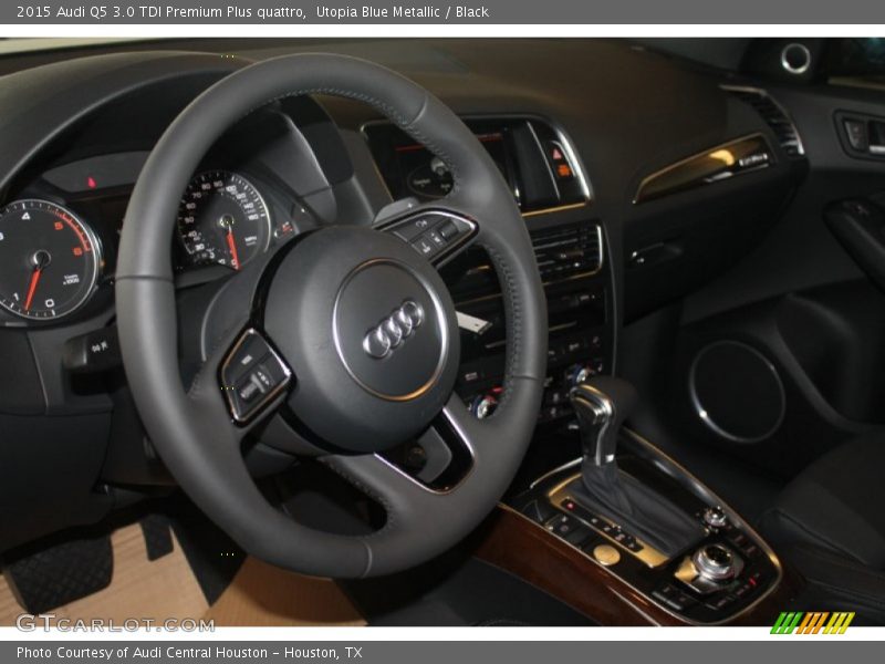 Utopia Blue Metallic / Black 2015 Audi Q5 3.0 TDI Premium Plus quattro