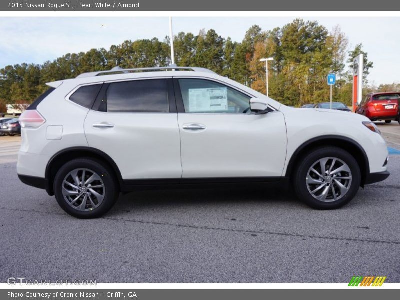  2015 Rogue SL Pearl White