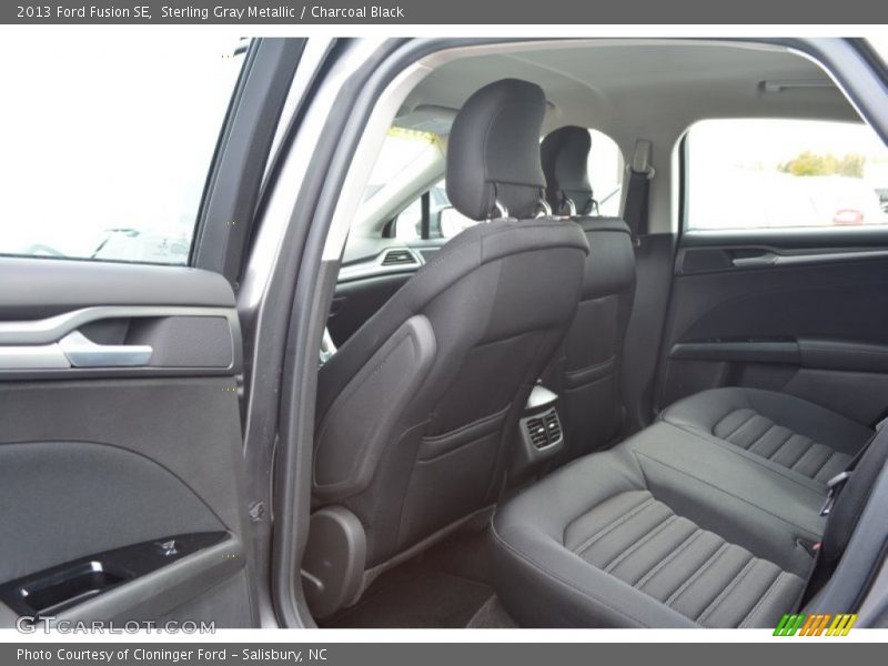 Sterling Gray Metallic / Charcoal Black 2013 Ford Fusion SE