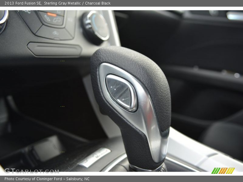 Sterling Gray Metallic / Charcoal Black 2013 Ford Fusion SE