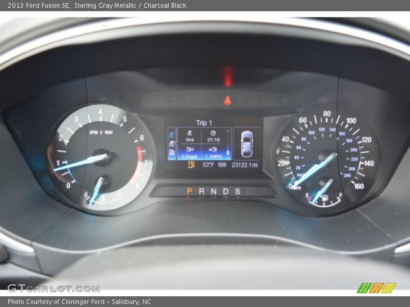 Sterling Gray Metallic / Charcoal Black 2013 Ford Fusion SE
