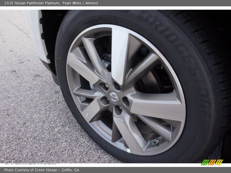 Pearl White / Almond 2015 Nissan Pathfinder Platinum
