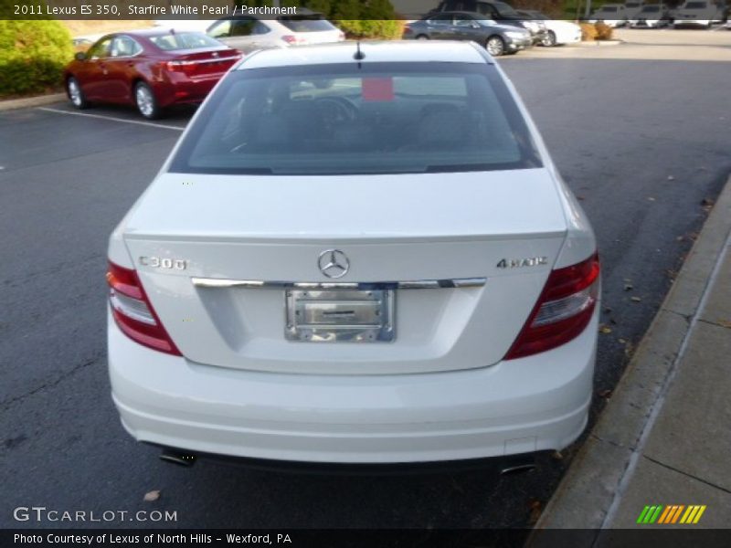 Starfire White Pearl / Parchment 2011 Lexus ES 350