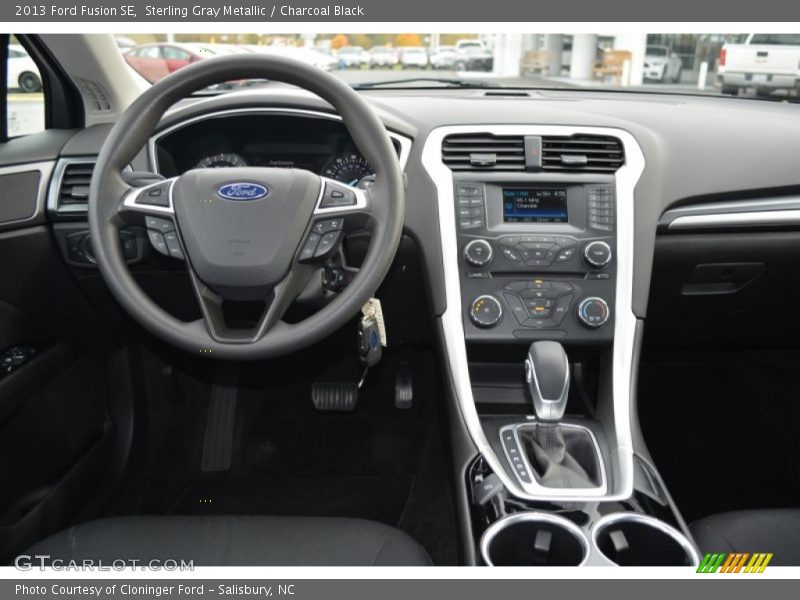 Sterling Gray Metallic / Charcoal Black 2013 Ford Fusion SE