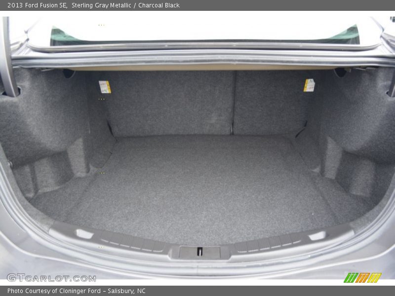 Sterling Gray Metallic / Charcoal Black 2013 Ford Fusion SE